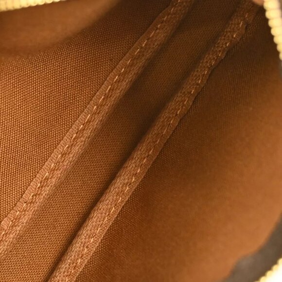 Louis Vuitton Monogram Mini Pochette Accessoires Handbag - Picture 8 of 8